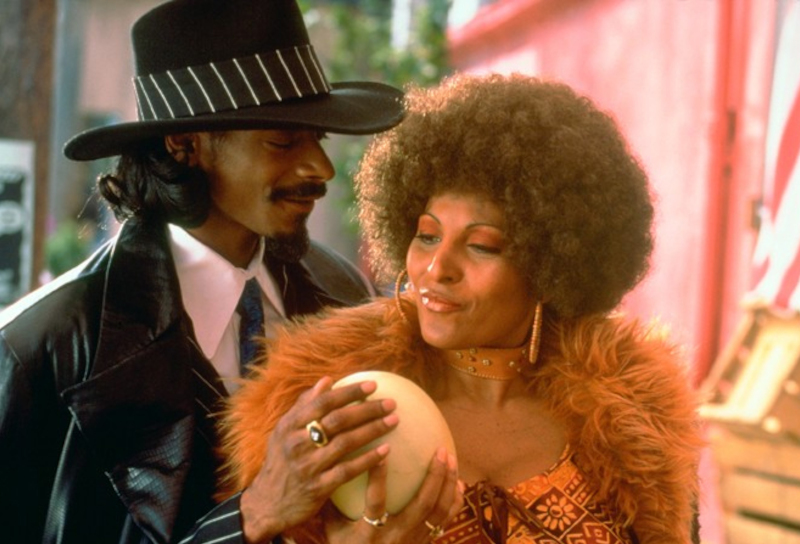 snoop dogg jimmy bones hat impressing pam grier